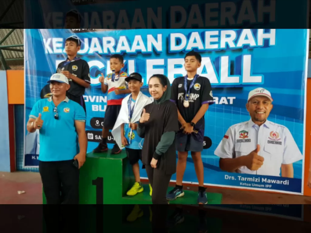Mentawai Menggebrak! Tim Debutan Pickleball Raih Prestasi Gemilang di Sumbar